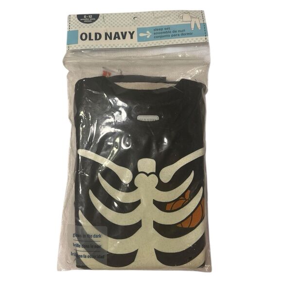 Old Navy Baby Skeleton Pajama Set 6–12M Glow Halloween NWT 2012 Release - Picture 9 of 11